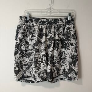 Lululemon Men's Channel Cross Swim Short 7" Leaf Pattern No Liner Large